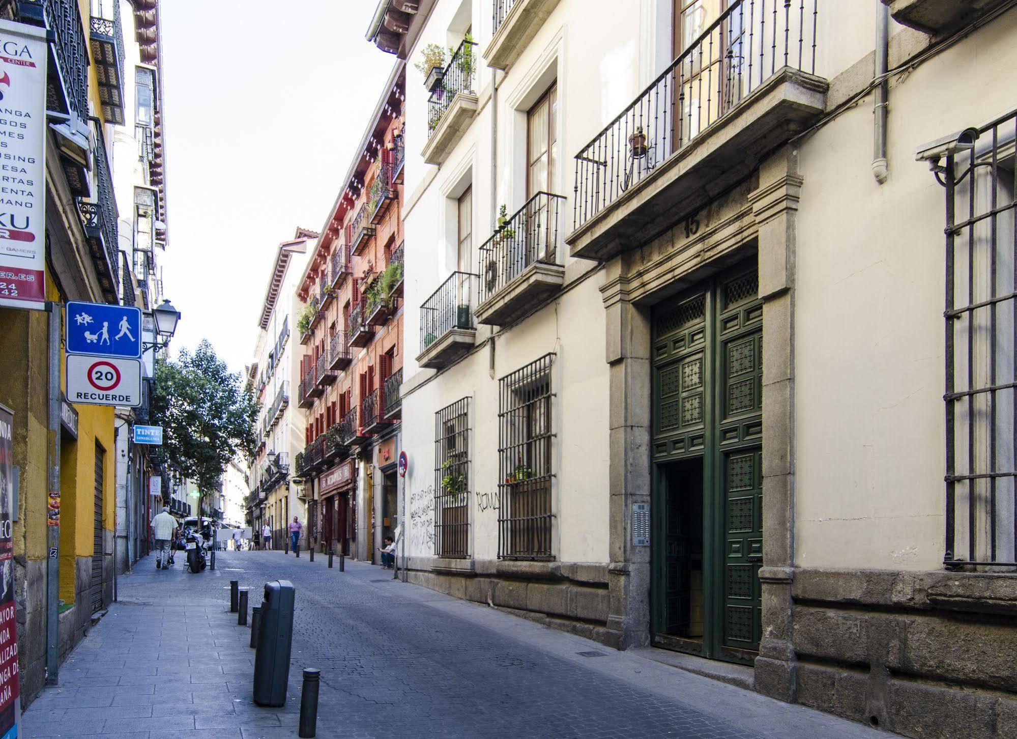 Gran Via Apartment Мадрид Экстерьер фото